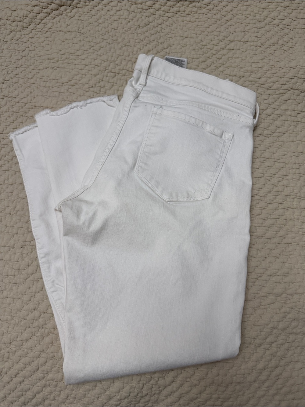 Banana Republic distressed white denim jeans as 31 skinny ankle